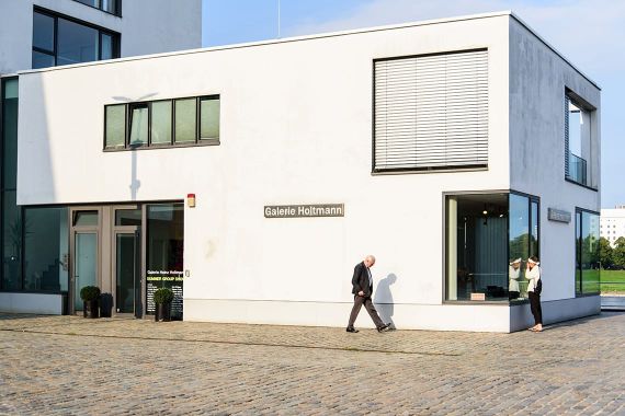 Foto der Galerie Holtmann im Rheinauhafen Köln, Teaserbild für Kunst und Kultur