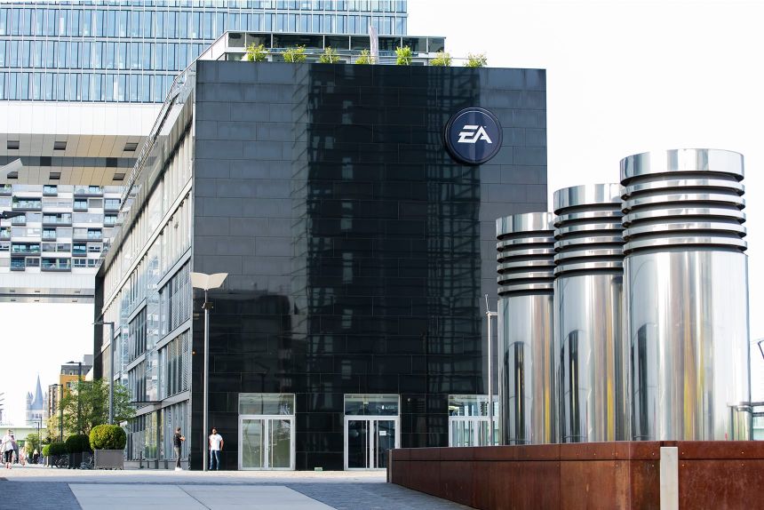 THE BENCH ist die repräsentative Business-Immobilie zwischen Kranhaus Süd und Kranhaus 1
