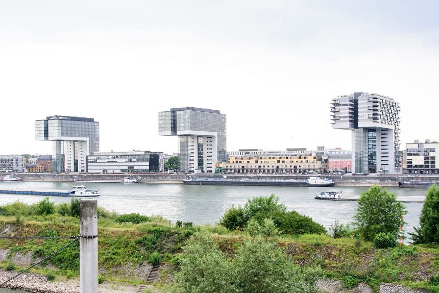 Kranhaus Nord Rheinauhafen Köln