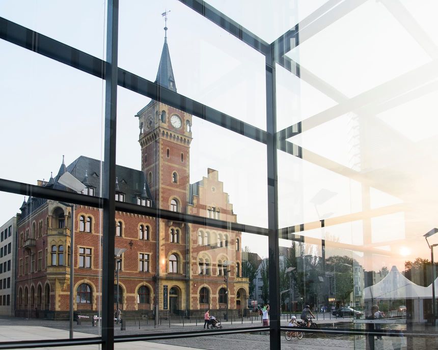 Das Hafenamt ist eines der schönsten Zeugnisse der Kölner Wirtschafts- und Baugeschichte aus dem Jahr 1889